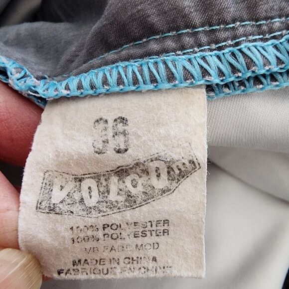 Volcom blue gray Ombre swim trunks hybrid shorts mens size 36 - Picture 5 of 6